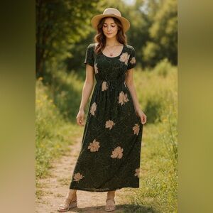 Vintage Floral Maxi dress. Size 11 vintage sizing